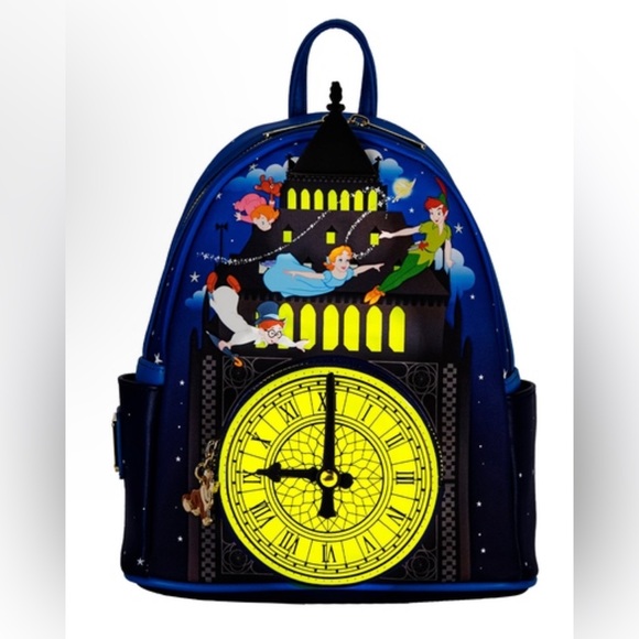 Loungefly Peter Pan And Wendy Glow in the Dark Clock - Picture 2 of 5